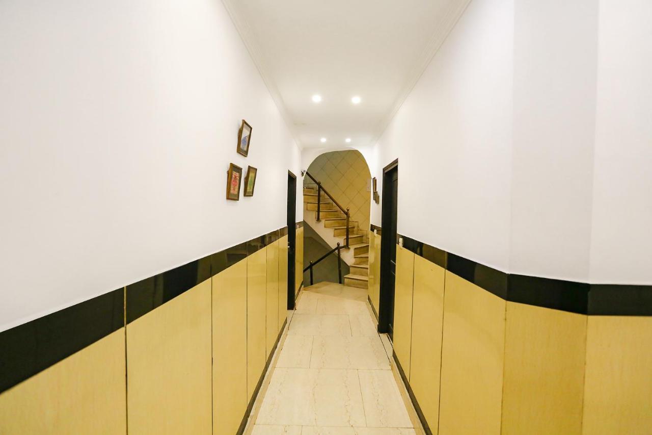 Отель Fabexpress Lloyd House Нью-Дели Экстерьер фото